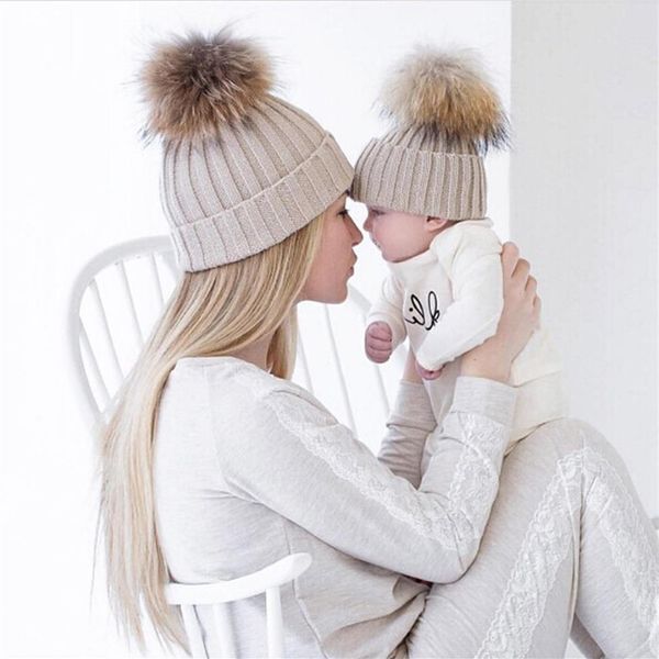 Mama und Baby Passende Strickmützen Warme Fleece Häkeln Beanie Hüte Winter Nerz PomPom Kinder Kinder Mama Kopfbedeckung Hut Caps238q