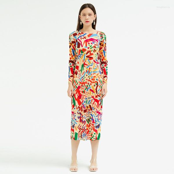 Casual Kleider Miyake Falten 2023 Frühling Koreanische Mode Designer Gedruckt Frauen Langarm Graffiti Plissee Kleid Große Größe Kleidung