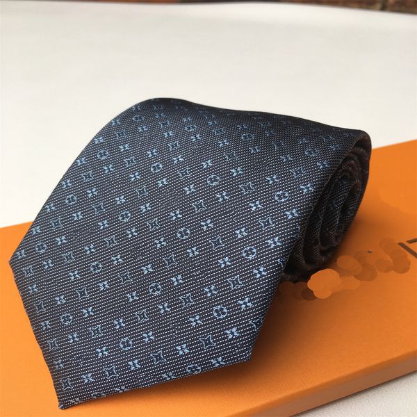 2023 Мужчина роскошный галстук Damier стеганые галстуки дизайнерский галстук шелковой галстук с коробкой черно -синий белый 83K5#28p1