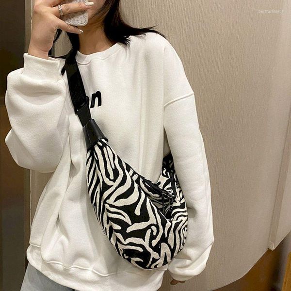 Taille Taschen Foufurieux 2023 Mode Umhängetasche Frauen Vielseitige Hohe Kapazität Student Koreanische Leinwand Zebra Muster Knödel Brötchen