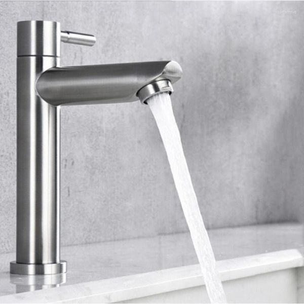 Rubinetti per lavabo da bagno Rubinetto per maniglia in acciaio inossidabile Rubinetto per cucina con doccia Miscelatore per acqua WC Hardware