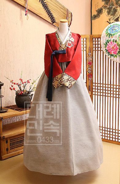 Roupas étnicas Hanbok Coréia do Sul Importou Tecidos personalizados Costumes coreanas Mães Evento em larga escala
