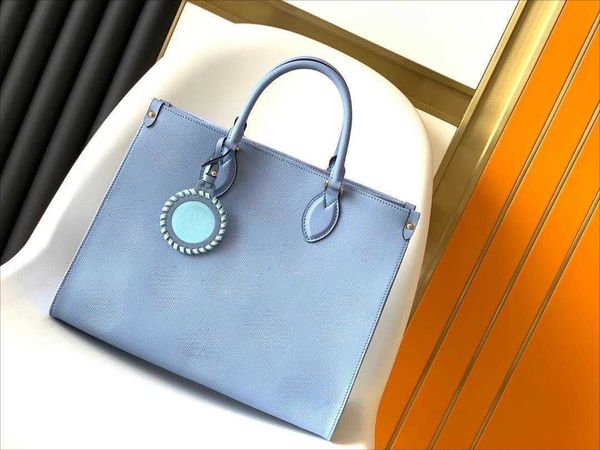 7A New Summer Luxury Shoulder Bag Designer Top Class Leather Casual Round Hanging Tag Shopping Borsa da donna Crossbody Fashion Big Wallet