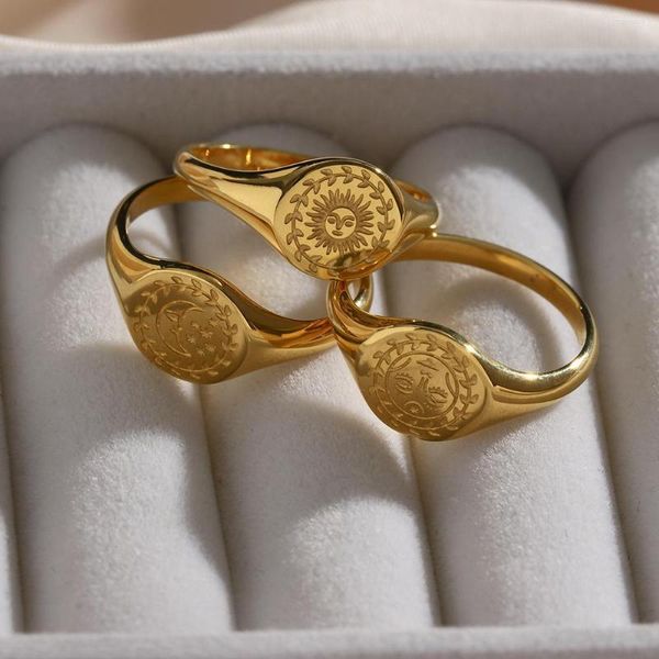 Clusterringe wasserdichte Edelstahl kreatives Design Leaf Moon Star Godness Signet Ring Gold plattiert für Frau