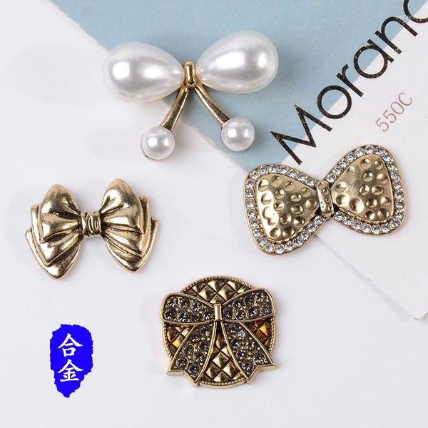 Charms 30pc anti-oro colore moda lega materiale perla cristallo arco / forma nodo per gioielli fatti a mano fai da te all'ingrosso