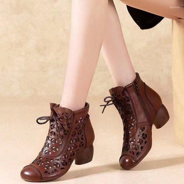 Stiefel 2023 Frühling Sommer Vintage Sandalen Damen Kurze Mittelferse Weiche Lederschuhe Hohles dünnes Loch