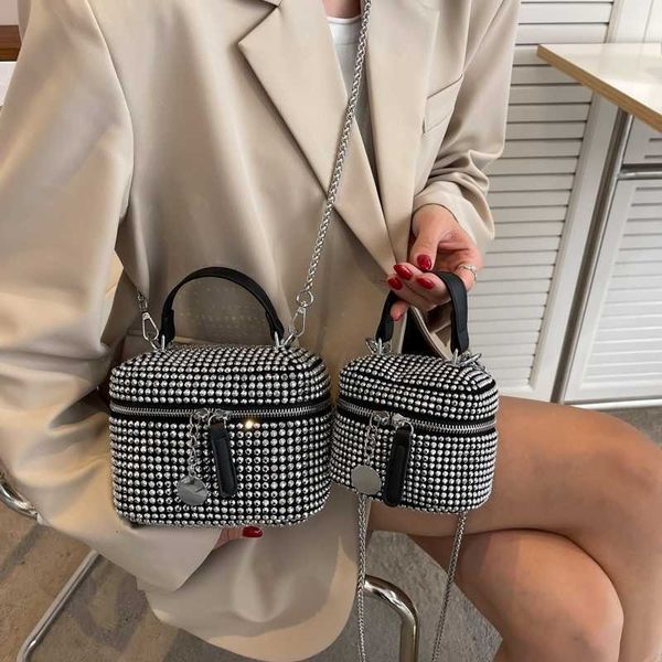 Çanta Vintage Modaya Dönüştüren Tasarım Akşam Elmas Kutu Cüzdanlar 2024 Omuz Crossbody Çantaları Kadınlar İçin Yeni Bayanlar Messenger Çantası