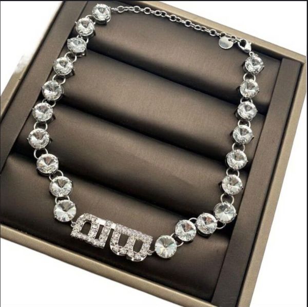 Nuovo design ciondola lettera M diamanti intarsiati collana braccialetto dolce elegante cristallo appeso moda orecchini lunghi orecchini designer gioielli M221