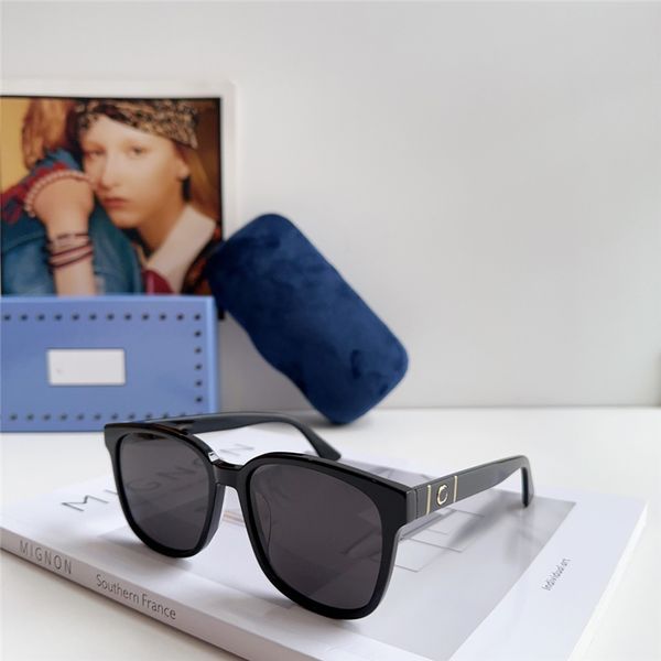 Heiße Luxus-Herren-Designer-Sonnenbrille für Männer und Frauen, Damen-Sonnenbrille für Frauen, quadratisch, originelles Design, Rahmen, Buchstabenmuster, Beine, UV400-Schutzgläser, Factroy Eye