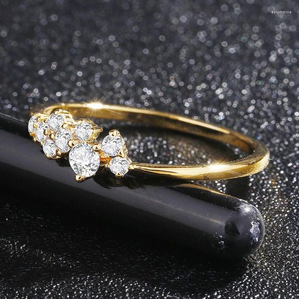 Ringos de cluster Zhouyang Dainty Ring for Women Lady Mini Cubic Zirconia Finger Light Gold Color / Silver Fashion Jewelry KCR088