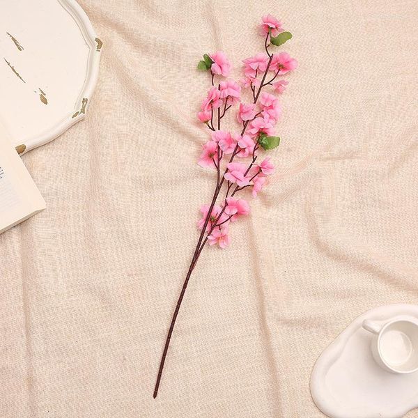 Flores decorativas Simulação de pêssego ramificador de ameixa falsa Flor de seda para jardim Casamento decoração de decoração Festa de cerejeira Layout