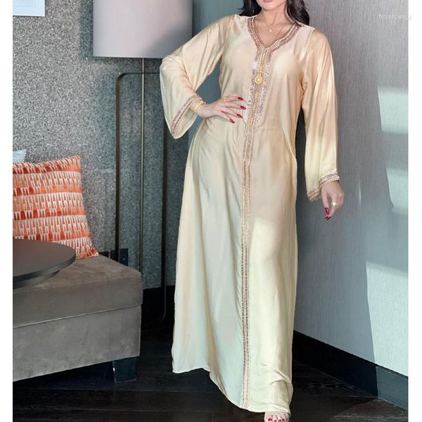 Etnik Giyim Wepbel Kaftan Robe Başörtüsü Eşarp Orta Doğu Müslüman Abaya Elbise Kadınlar Giyim Arapça Düz Renk Büyük Salıncak
