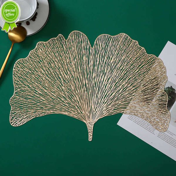 Ginkgo biloba Tischsets, europäische Hohlprägung, PVC-Tischsets, rutschfeste Tischmatte, Esstischmatte für den täglichen Gebrauch zu Hause