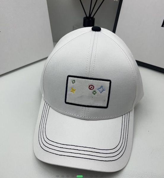 Cappello da sole da uomo e da donna, personalità di tendenza, versione coreana di berretti da baseball con design ricamato per giovani studenti, classico