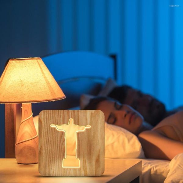 Luci notturne Creative 3D Light Jesus Lampada da tavolo in legno Comodino per bambini USB Artigianato in legno Decorativo in stile europeo