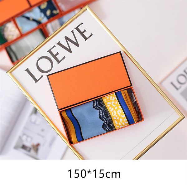 Sciarpa di seta con motivo di design per donna Stampa a righe Sciarpe geometriche di marca Cofanetto con copertina rigida arancione Compleanno San Valentino Madre D324H