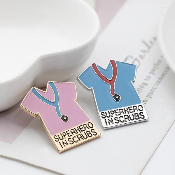 Broches Moda Médicos Enfermeiras Roupa Broche de esmalte para mulheres Garotas salvam vida Anjo Angel Uniforme Pins de lapela Pins de bisí Dezes Presentes de festa