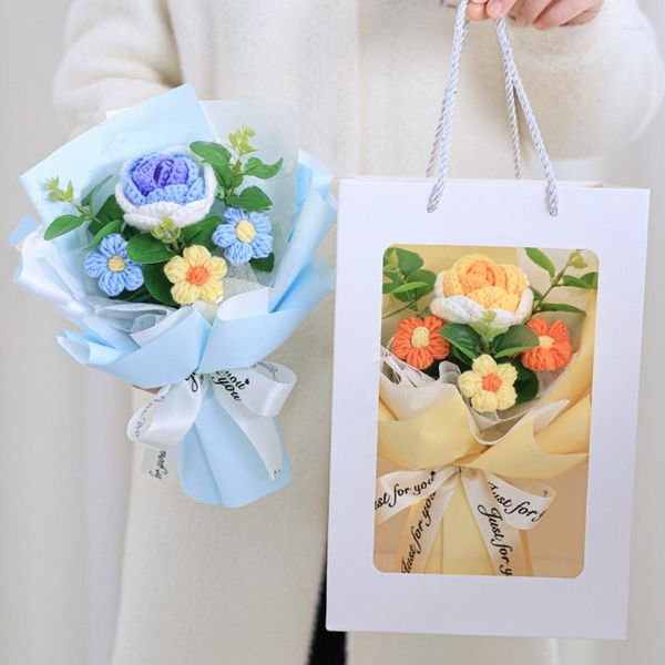 Dekorative Blumen, Rosen-Häkelblumenstrauß, künstlich, mit Wickeltasche, fertiges Geschenk für Mutter, Freundin, unsterbliches getrocknetes Dekor
