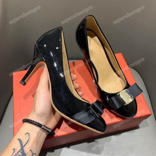 Damen-Freizeitschuhe, Damen-Lederschuh, Damen-High-Heel, hochwertiges Gummi, weiche Sohle, modische Farbe, Patchwork, Lackleder, nackte, atmungsaktive Pumps mit runder Zehenpartie