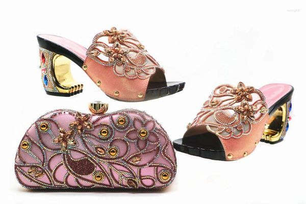 Vestido sapatos de melhor venda cor -de -rosa bombas com grande decoração de cristal conjunto de bolsas de fósforo africano x54 calcanhar 8cm