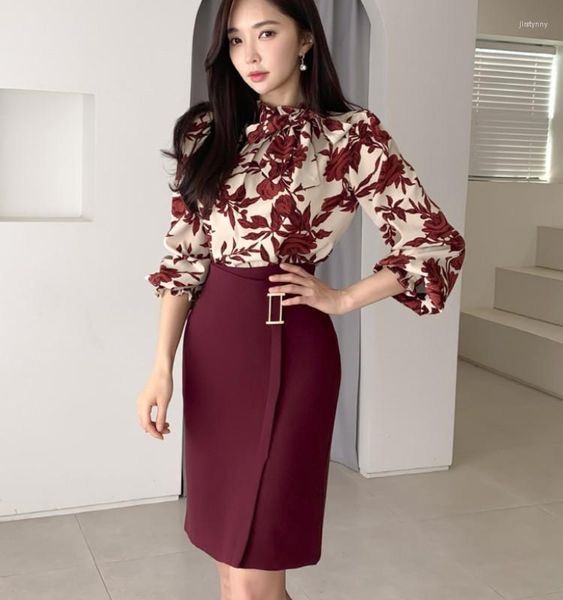 Arbeitskleider Frühlingsfrauen Büro OL Wear 2-teiliges Set Elegante Blumen bedruckte Chiffonblusen Hohe Taille Bleistiftrock Anzug