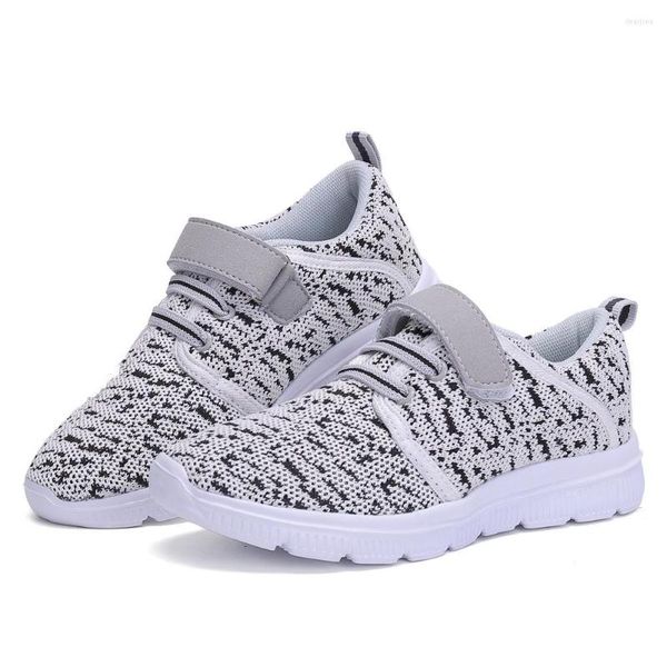 Scarpe da ginnastica 2023 Bambini Ragazzi Scarpe da ginnastica piatte Sport Corsa Bambini Outdoor Chaussure Enfant Garcon Fille Traspirante Casual