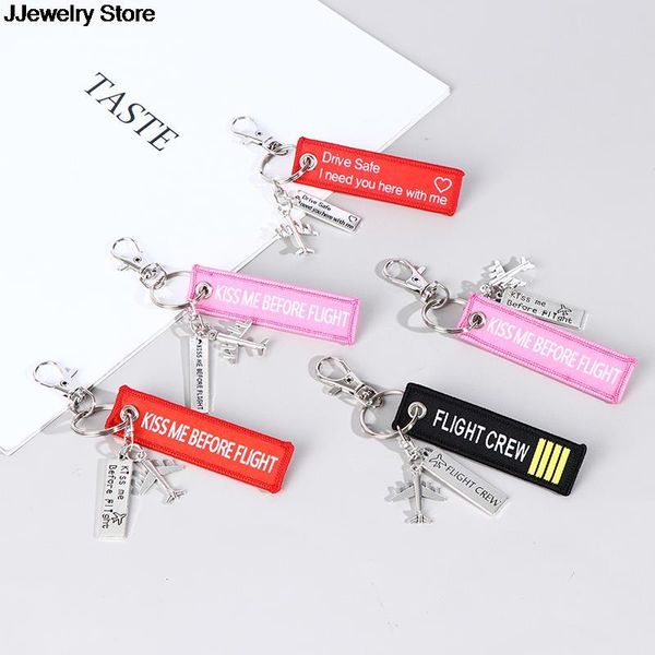 Piece Flight Keychain Set Kiss Me Before Flight Crew Drive Aeronaves Seguro Metal Escultura Diy Pingente 7.7*2,2cm