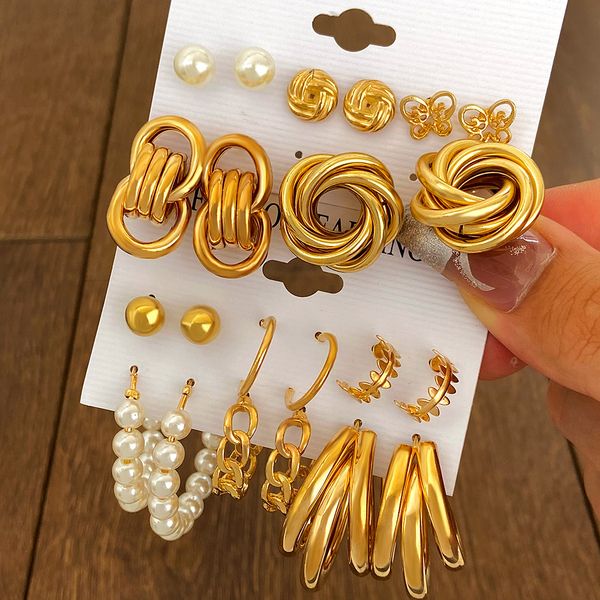 Set di orecchini di perle vintage Orecchini pendenti in metallo color oro Orecchini a cerchio con farfalla a forma di cuore Gioielli di moda geometrici Trendy 6 paia