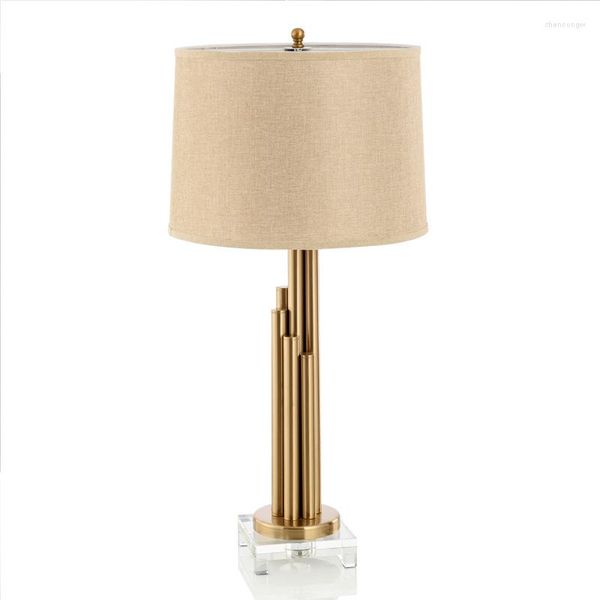 Настольные лампы современный металл/тканевая гостиная лампа для кровати настольный стол легкий эль -эль -декора