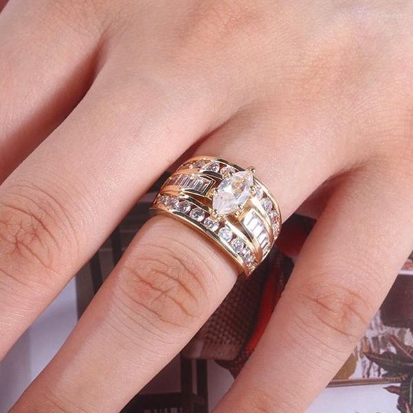 Cluster-Ringe CAOSHI Luxus-Stil Zirkonia bedeckt Ring Goldfarbe Schmuck für Frauen Hochwertiges Jubiläumsgeschenk an Frau Fabrik