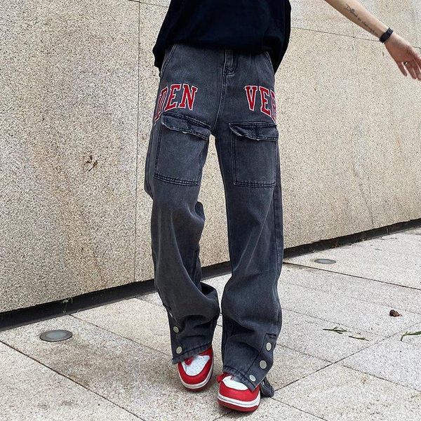 Jeans da uomo moda lettera ricamo grigio dritto uomo pantaloni larghi bottoni alla caviglia pantaloni larghi in denim vintage Y2K Hombre Vaqueros