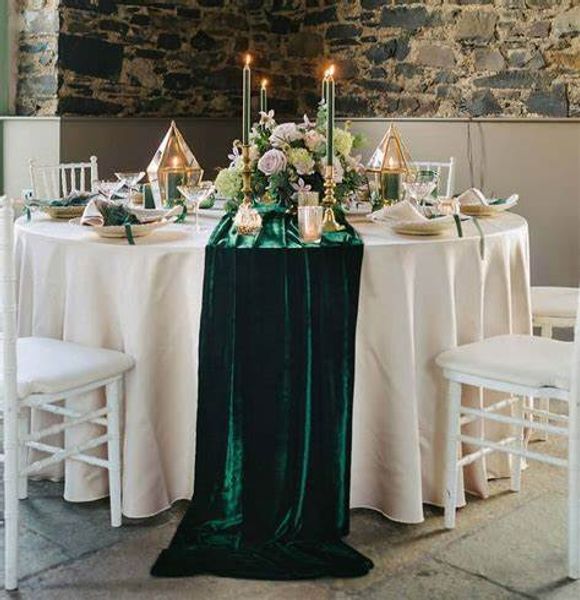 Runner da tavola RU114A Decorazioni natalizie per matrimoni verde scuro bordeaux bianco champagne avorio blu royal rosso rosa polvere runner da tavolo in velluto 230517