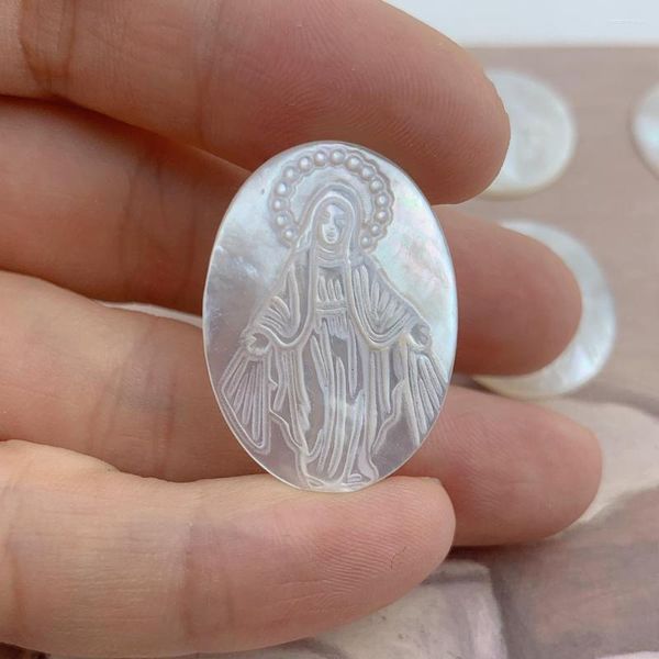 Charms 22 30mm Madreperla naturale Conchiglia Medaglia ovale Vergine Maria per creazione di gioielli Ciondolo Accessori intarsiati