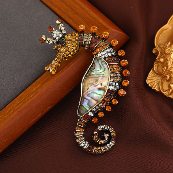 Morkopela Rhinestone Crown Broches de cavalo -marinho para mulheres Pin Broche Animal Fashion Jewelis