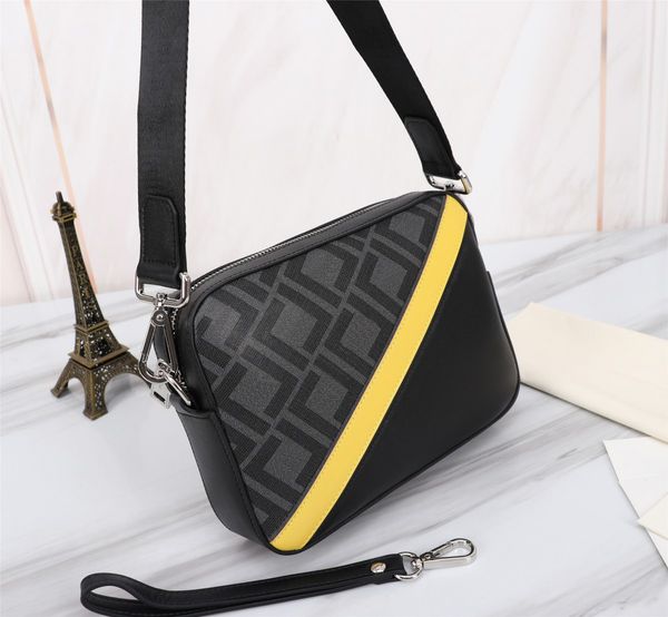 10a Classic Luxury Designer Camera Envelope the Bag Womens Mens Clutch Bags Cross Body Saddle Ombro Hand Bag Evening Messenger Pochette Bolsas Sling Gym Bags