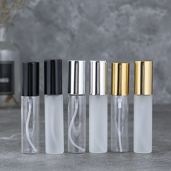 Garrafa de perfume 24pcslot 5ml 10ml transparente fino garrafa de spray de vidro de vidro frascos portáteis mini perfume atomizador dourado prata tampa preta 230517