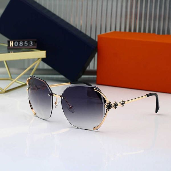 Дизайнер Lou Vut Luxury Cool Sunglasses 2023 Trimmed Limlemed Learless Ocean Film Fashion Street Photo Network Red Персонализированные универсальные очки с оригинальной коробкой