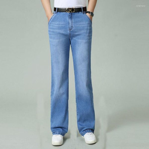 Мужские джинсы мужчины мужские 2023 весенняя осень осень широко размером с больших размеров. Случайные брюки.