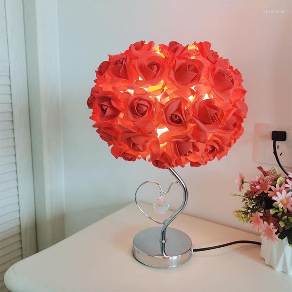 Lâmpadas de mesa Lâmpada de rosa Coração em forma de cristal mesa pastoral criativo quarto de casamento de cabeceira iluminação romântica