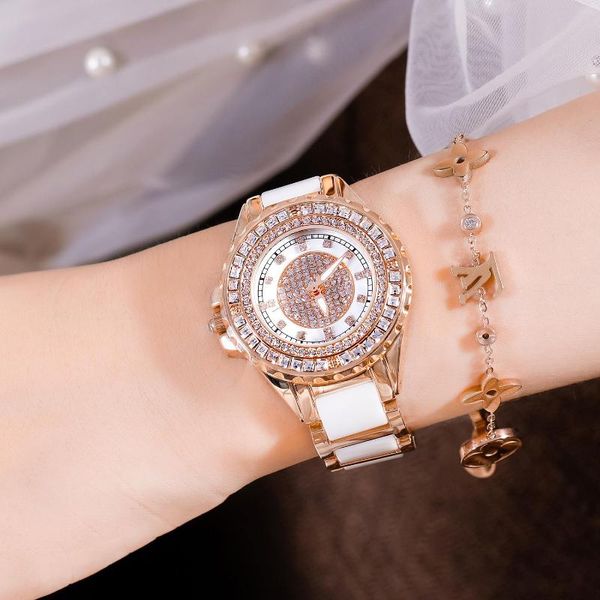 Principais relógios de pulso Luxury Crystal Dial Dial Quartz Relógio de pulso para mulheres cinta cerâmica Party de movimento japonês à prova d'água Relogio feminino 2023