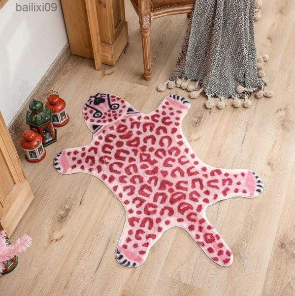 Imitação rosa tapete de padrão de leopardo de pele falsa de couro não -lip antiskídeo tapete lavável Animal Print para sala de estar quarto T230519