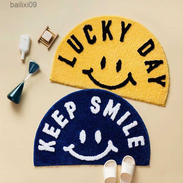 Tappeti Cartoon Simple Smile Door Mats Coral Velvet Carpet Umorismo Parole divertenti Vai via Ingresso Tappetino per interni Tappetino antiscivolo Tappeto T230519