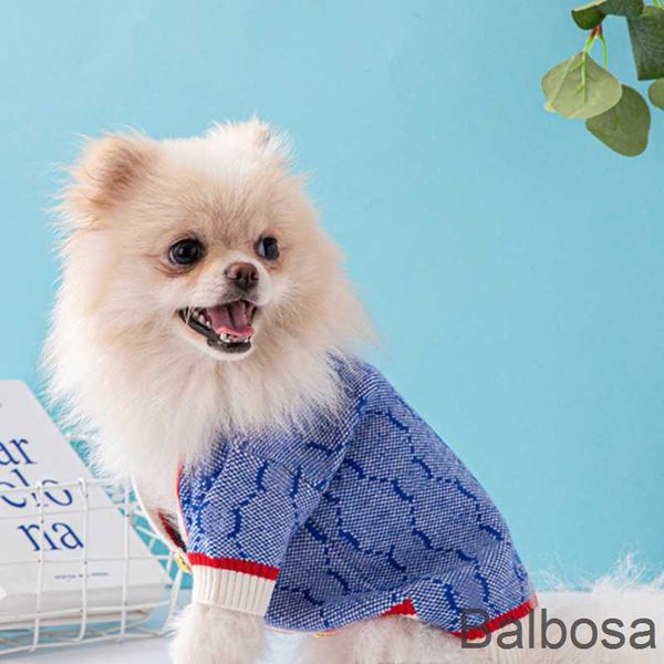 Marchi di abbigliamento per cani firmati Abbigliamento per animali domestici con motivo a lettera jacquard Maglione morbido per cani Animali domestici classici Abbigliamento casual Abbigliamento Moda Cardigan Maglioni Cappotto lavorato a maglia