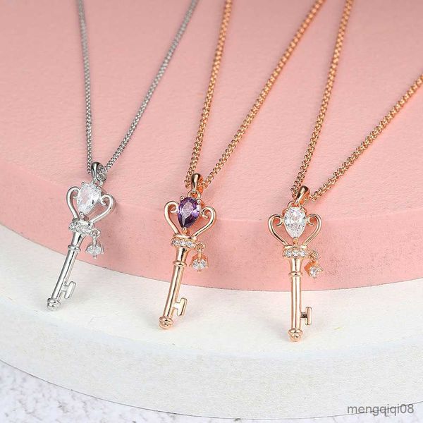 Collane con ciondolo per donna Luce di lusso in stile principessa Viola Crystal Key Regalo per amanti di colore oro rosa Gioielli di moda