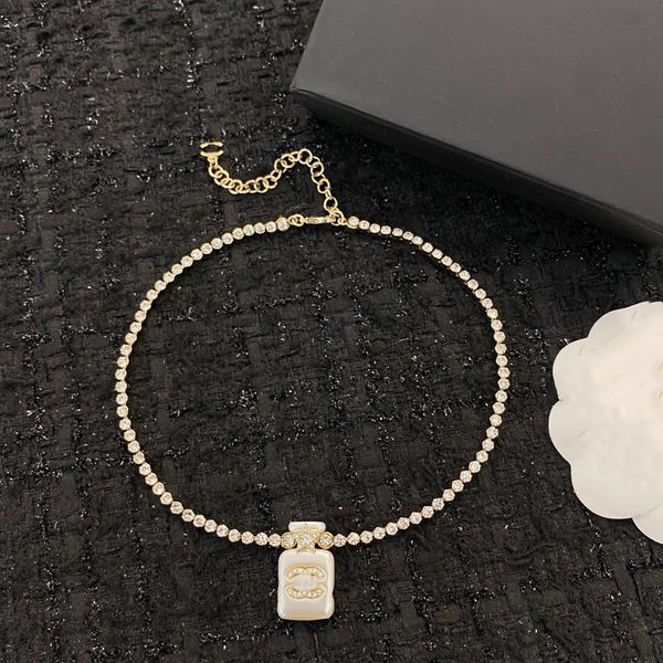 Designer 2023 novo padrão letras CCity luxo C pingente colares marca colar de ouro mulheres jóias metal pérola cjeweler mulher ornamento 7447