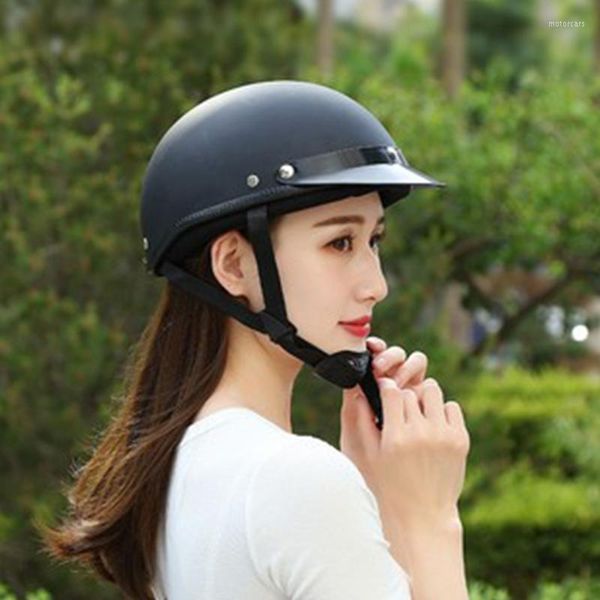 Capacetes de motocicleta V Electric para homens e mulheres quatro temporadas meio capacete de capacete leve Caps de segurança leve Retro Bens de scooter