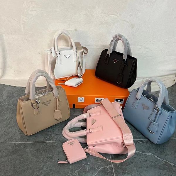 Tasarımcı Tote Çanta Four Seasons Crossbody Alışveriş Çantası Tasarımcı Çantalar ve Çantalar Klasik Üç Bir Çantada Kadınlar Hediye Seyahat Alışveriş Yüksek Kalitesi 2023