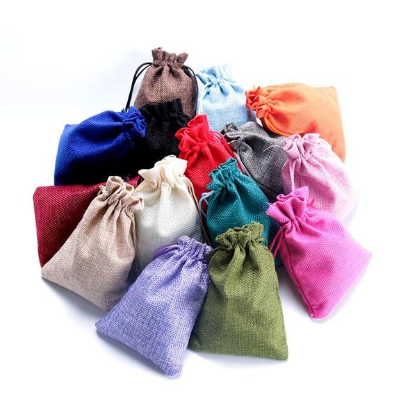 Boxen Großhandel 500pcs/Lot 4 Größen natürliche Jute -Taschen Drawess Geschenkstasche Weihrauch Aufbewahrung Leinenbeutel bevorzugt Charme Schmuck Verpackungstaschen