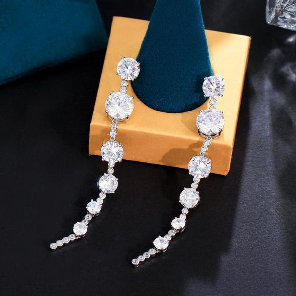 Baumelnde Ohrringe CWWZircons Funkelnde Cluster runder Zirkonia-Stein Fancy Dangling Drop Pageant für Frauen Festlicher Schmuck CZ559