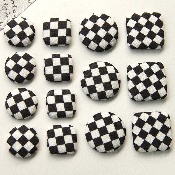 Crystal New 60pcs/lote preto em grade branca padrão Rounts de tecido/formato quadrado botão de pano de pano diy racha/acessório de vestuário